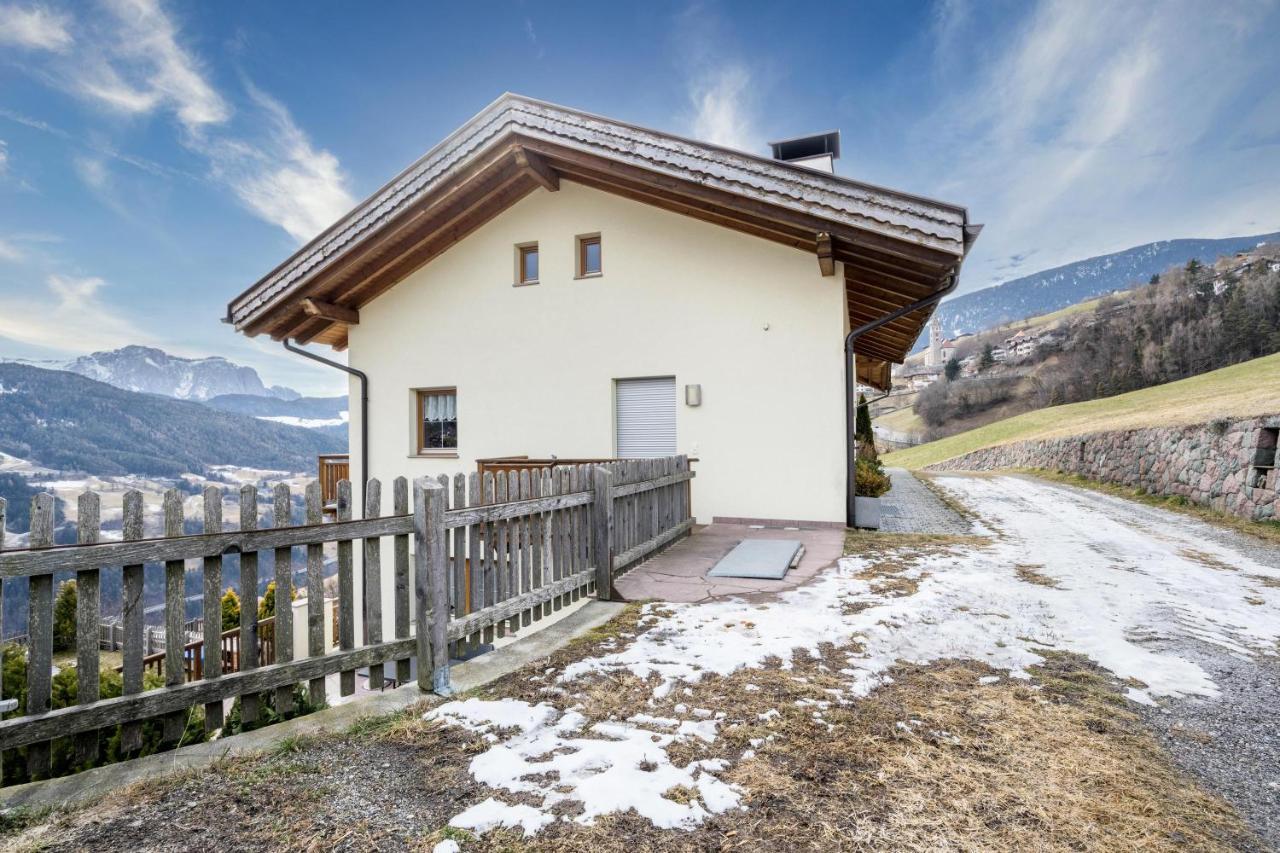 Urlaub Auf Dem Bauernhof Hallerhof Villandro Dış mekan fotoğraf